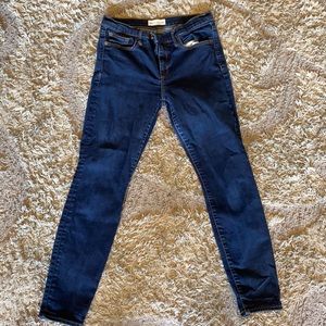 Gap true skinny jeans size 29 R